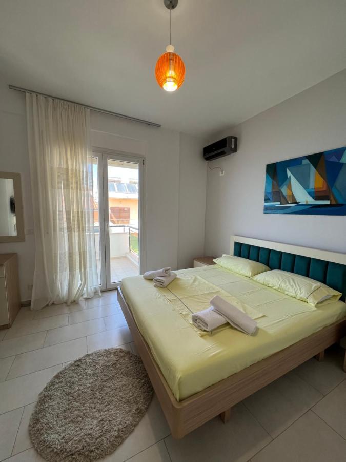 Hotel The Blue Horizon Vlorë Exterior foto