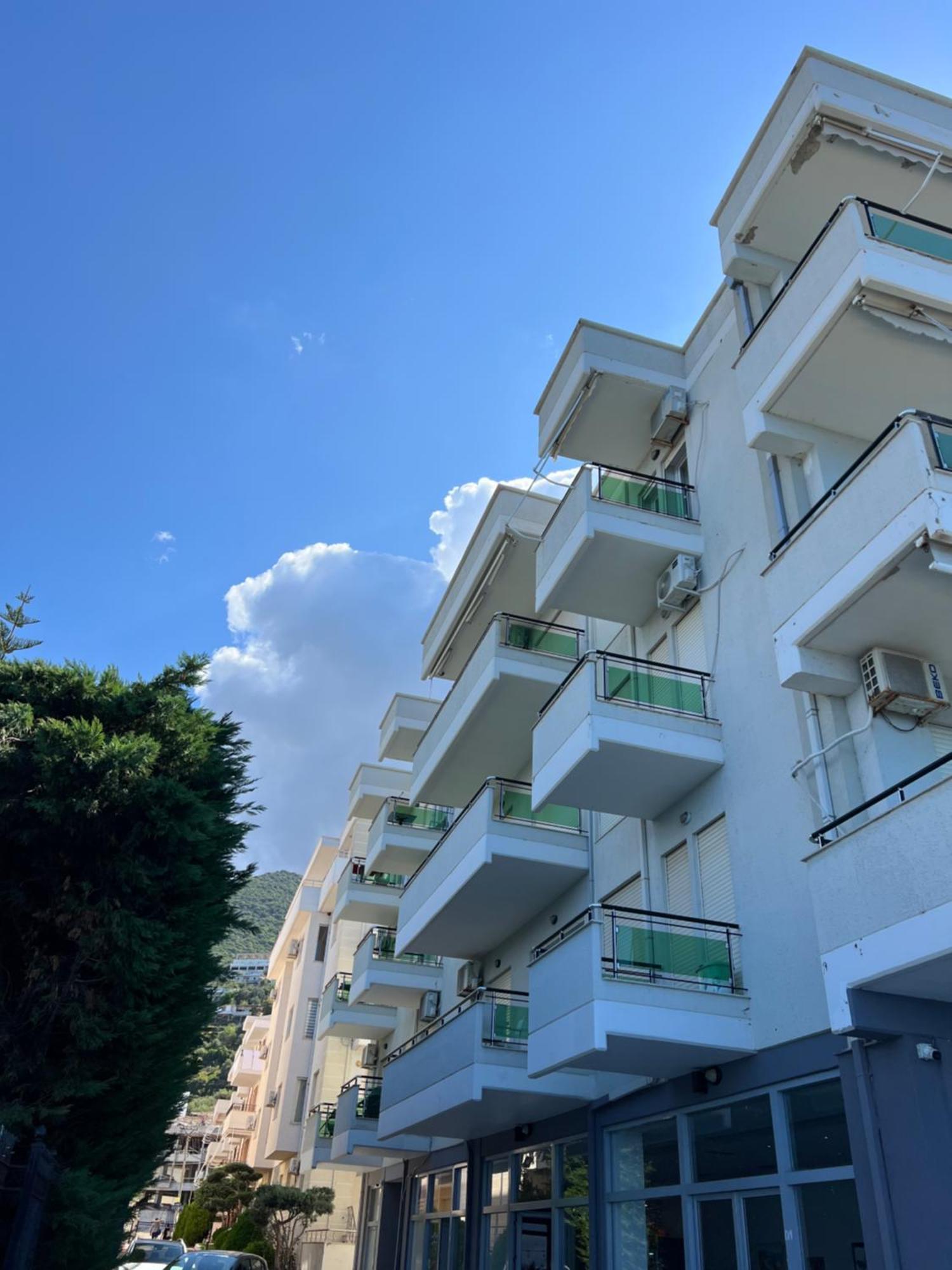 Hotel The Blue Horizon Vlorë Exterior foto