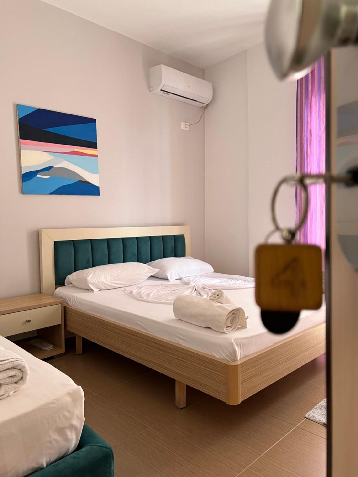 Hotel The Blue Horizon Vlorë Exterior foto