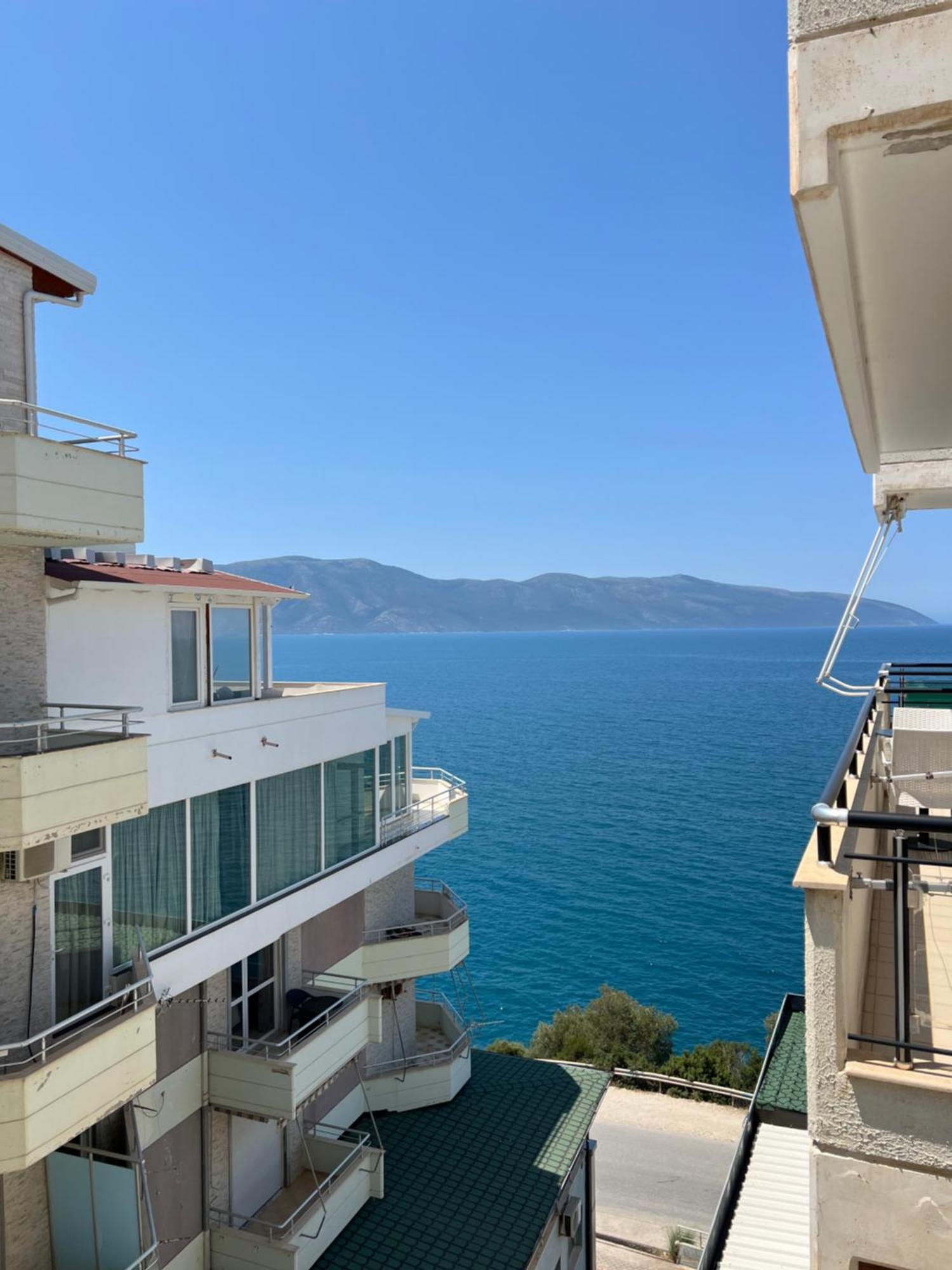 Hotel The Blue Horizon Vlorë Exterior foto
